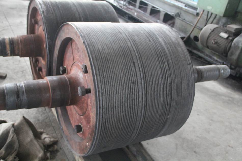 破碎機(jī)輥、破碎機(jī)轉(zhuǎn)子堆焊修復(fù)